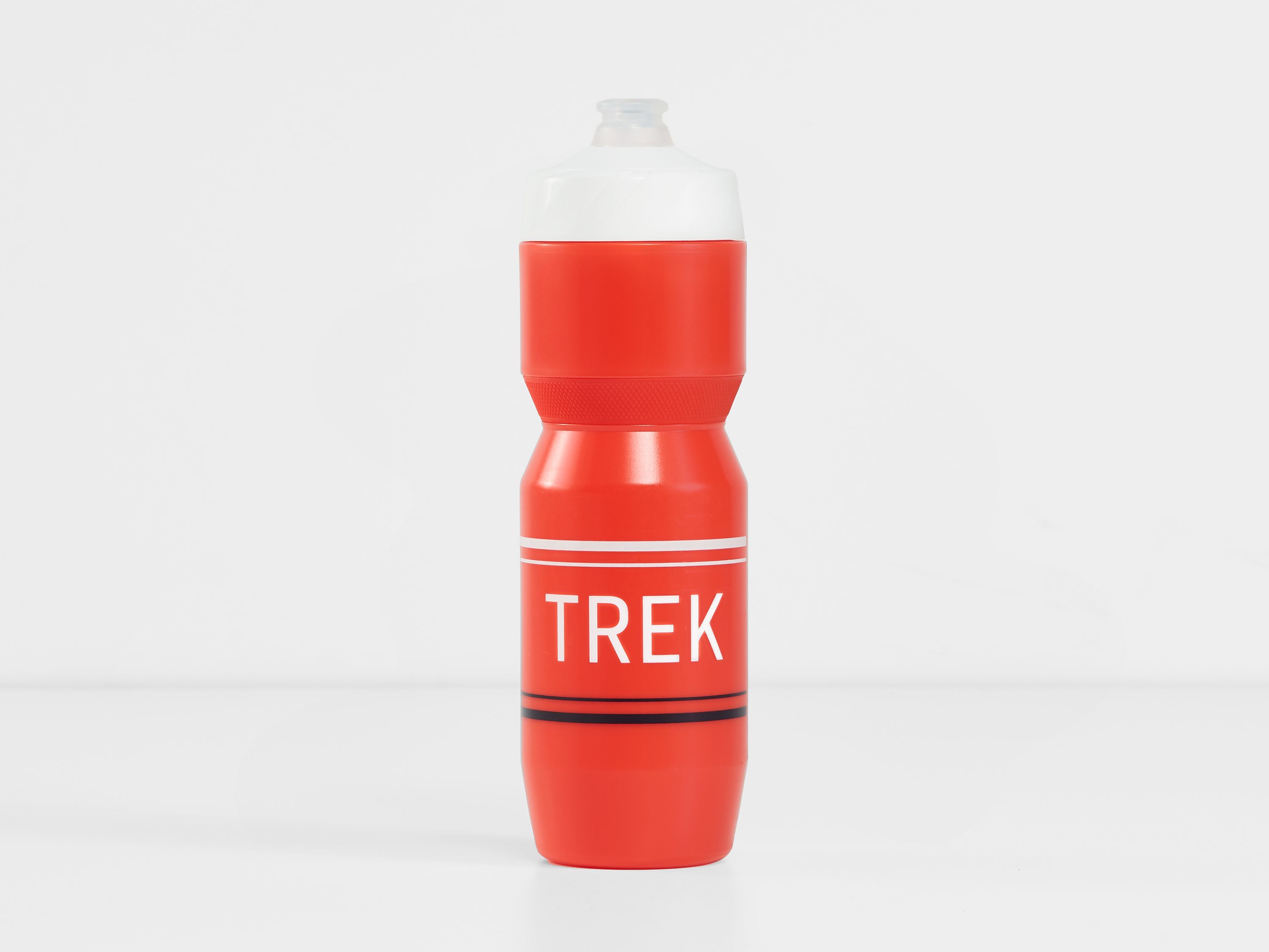 Trek Voda Flow 26oz Trek Red/White Bottle Trek Voda Flow 26oz Trek Red/White Bottle