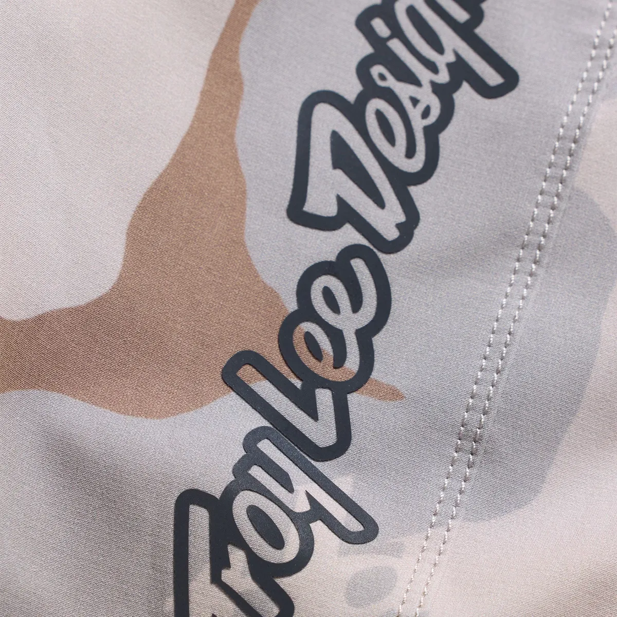 Womens Lilium Pro Pant Flow Camo Pumice - Image 3