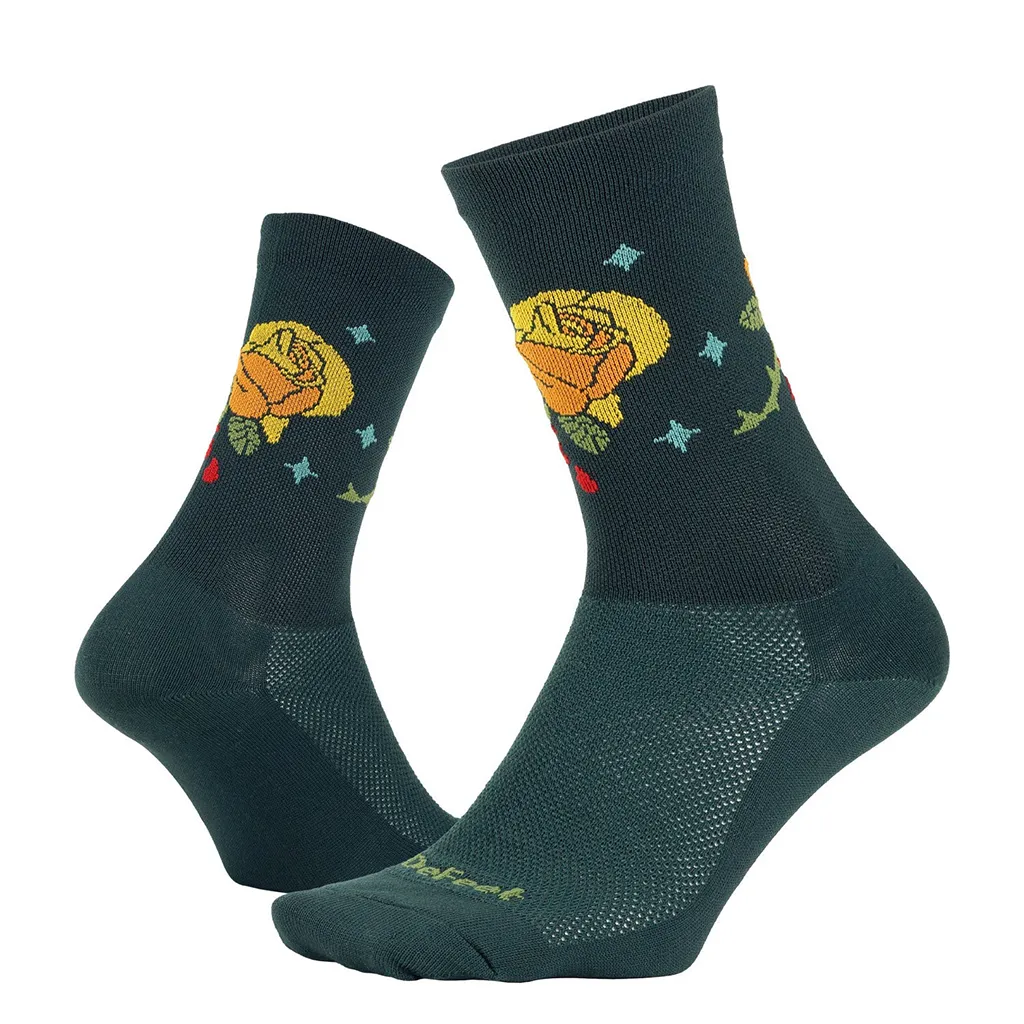 Defeet Aireator 6" Thorny Rose Socks Defeet Aireator 6" Thorny Rose Socks