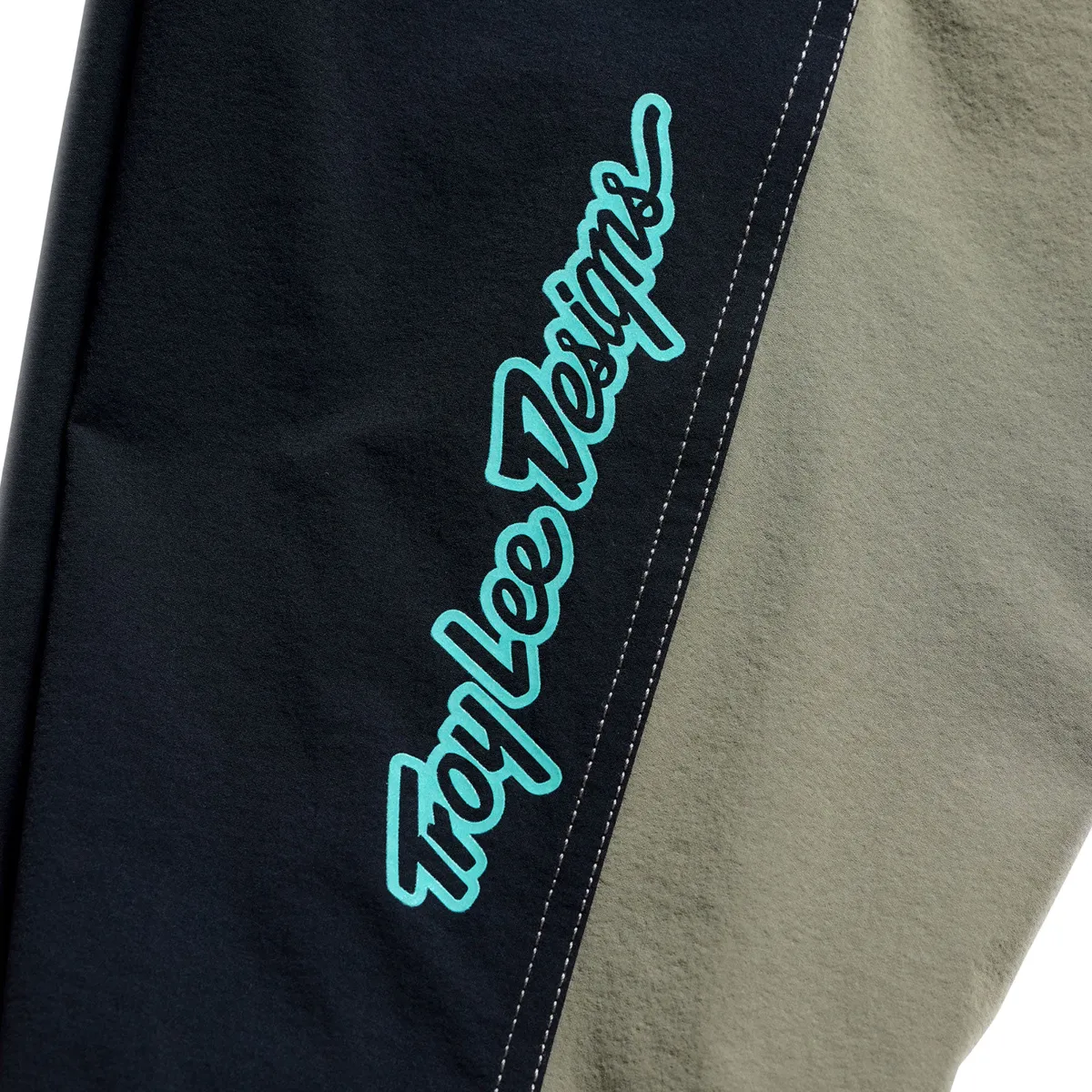 Skyline Trail Pant Mono Army - Image 5