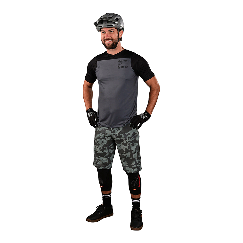 Skyline Short Shell Digi Camo Spruce - Image 2