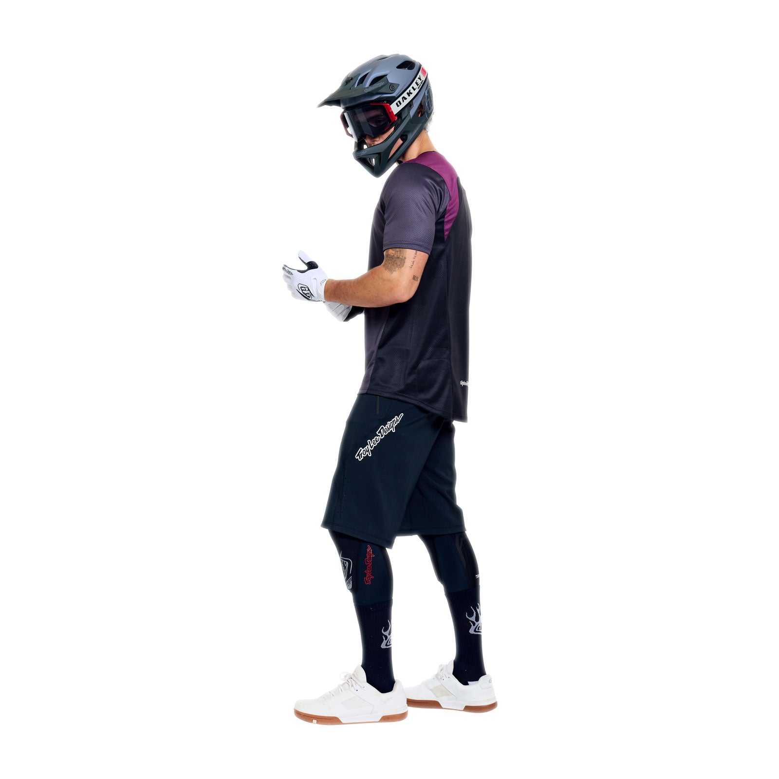 Stage Short Shell Mono Black - Image 10