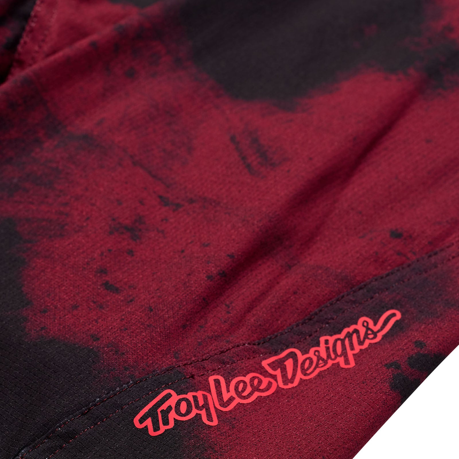 Skyline Air Short Shell Flared Oxblood - Image 4