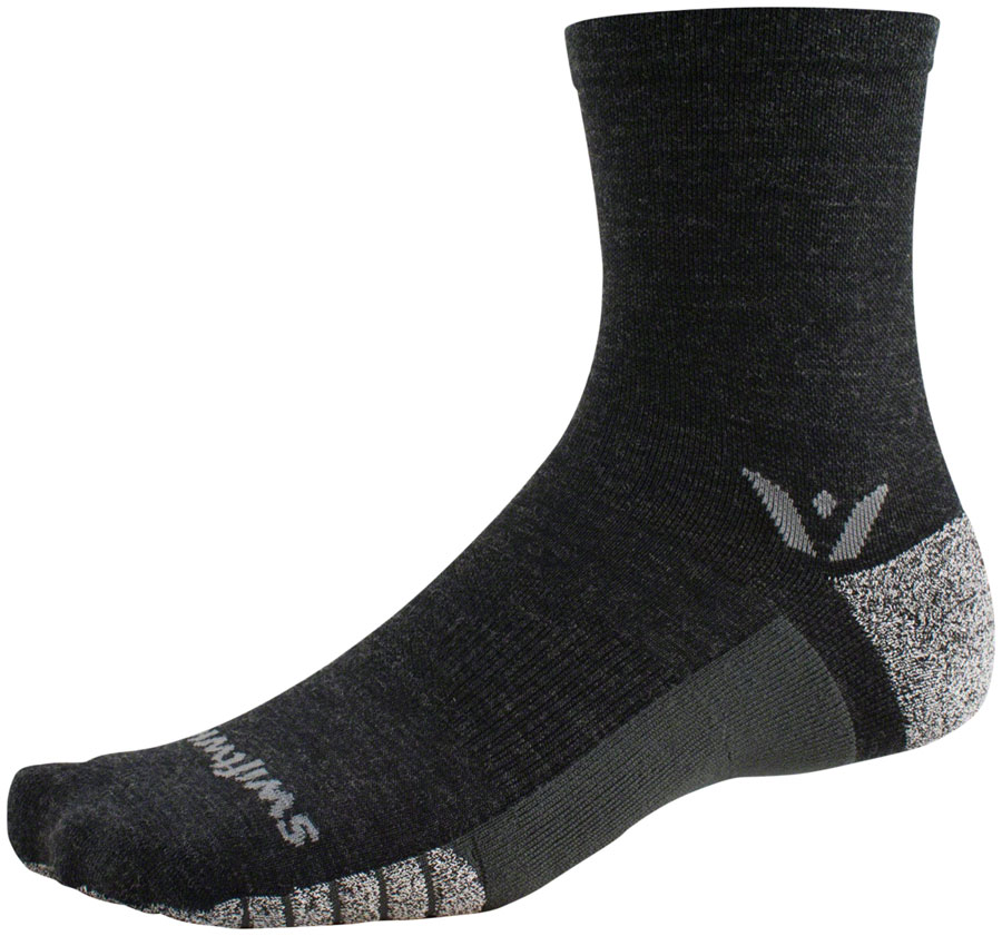 Swiftwick Flite XT Trail Mid Crew Socks - 5"
