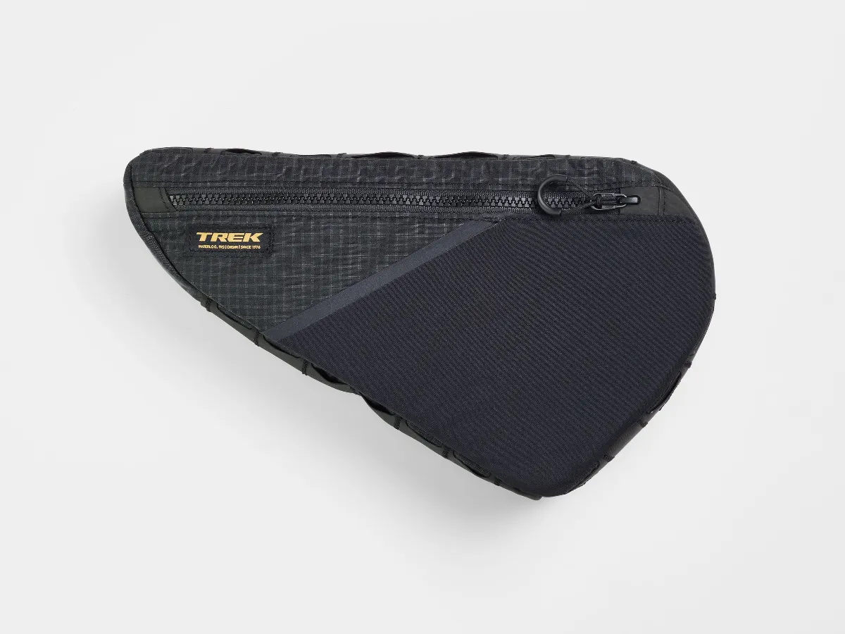 Trek Adventure Triangle Frame  1.6 Liter Black Bag