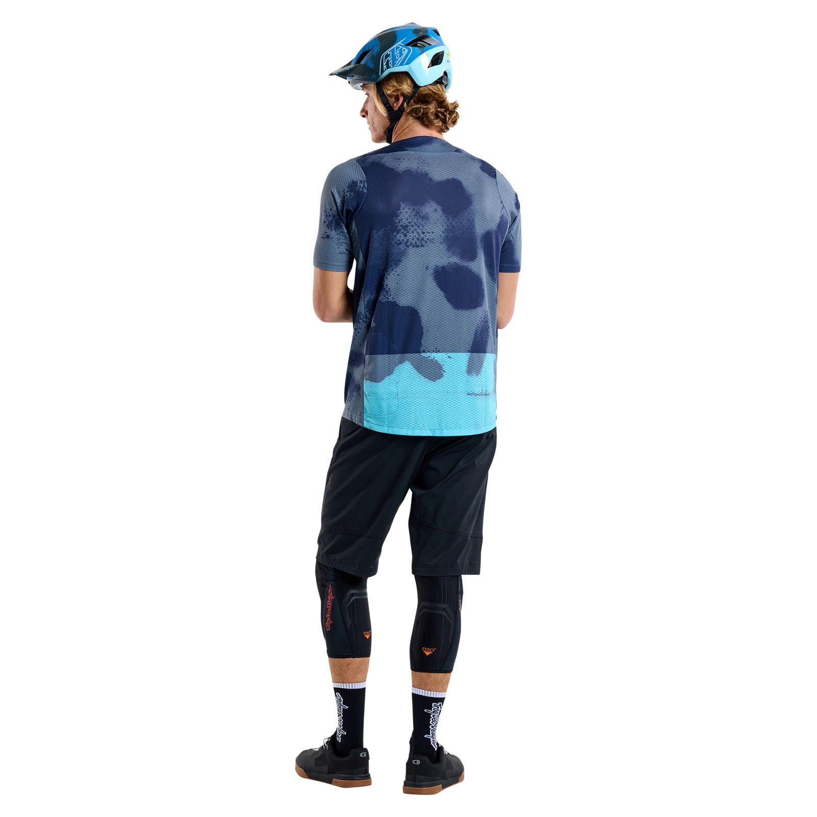 Skyline Air Short W/Liner Mono Black - Image 14