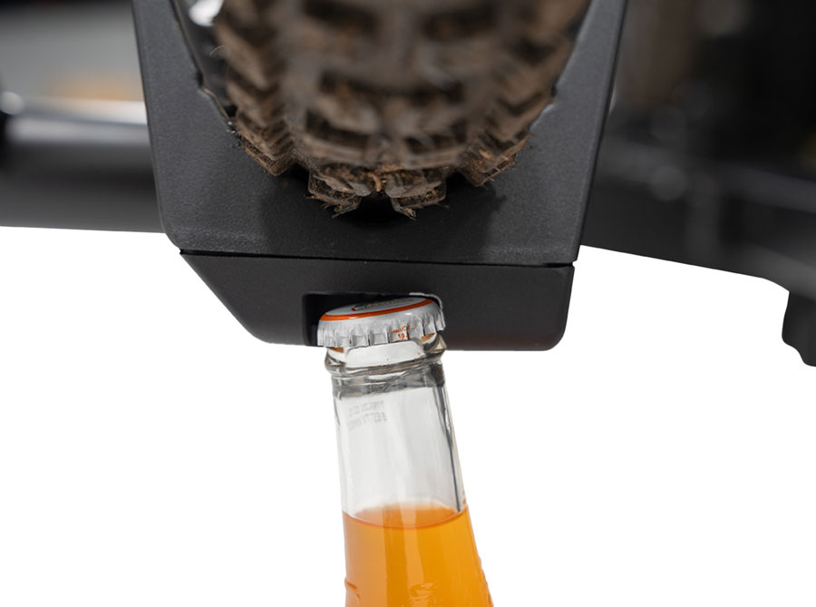 Yakima StepUp Swing Hitch Bike Rack - Image 4