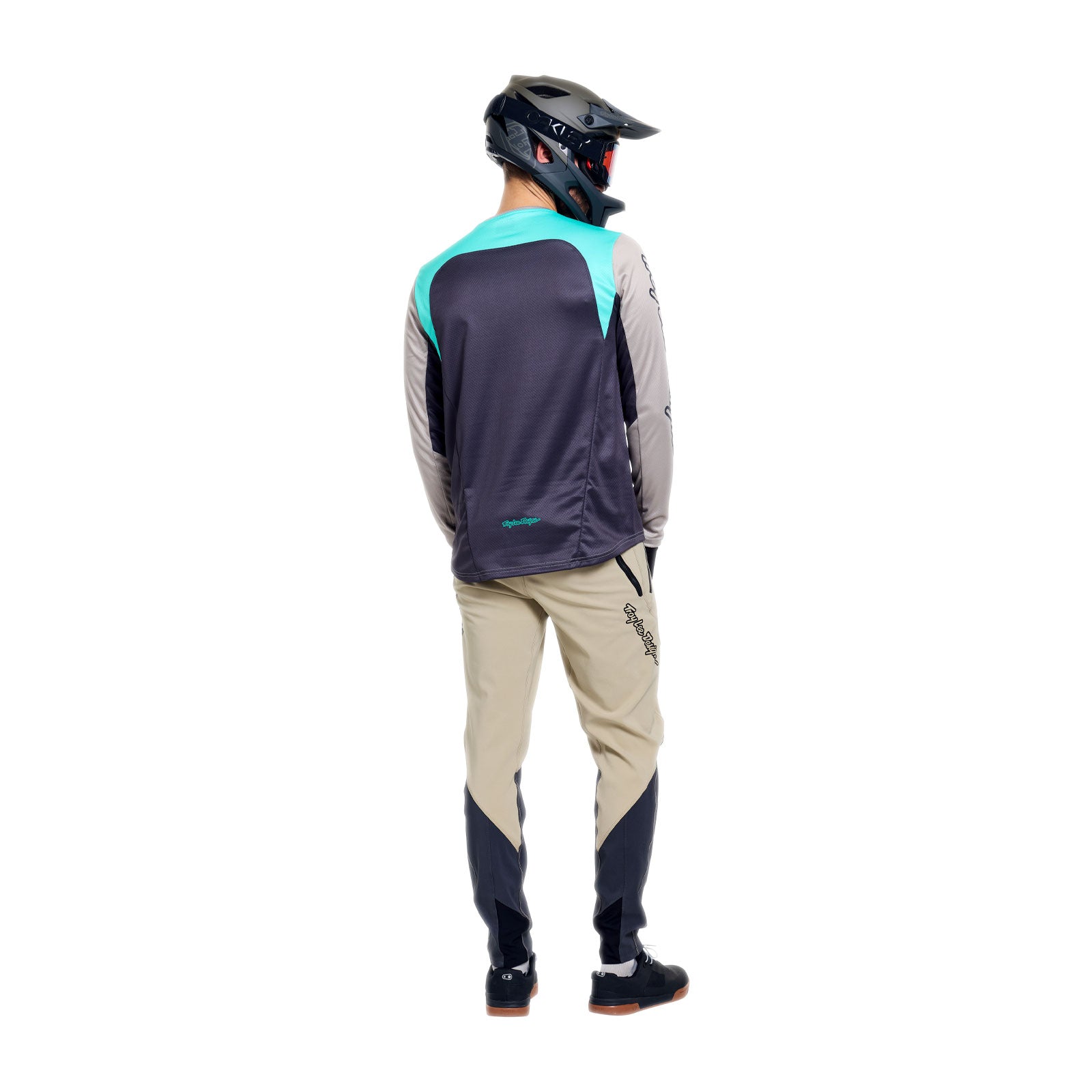 Stage Pant Mono Stone - Image 10