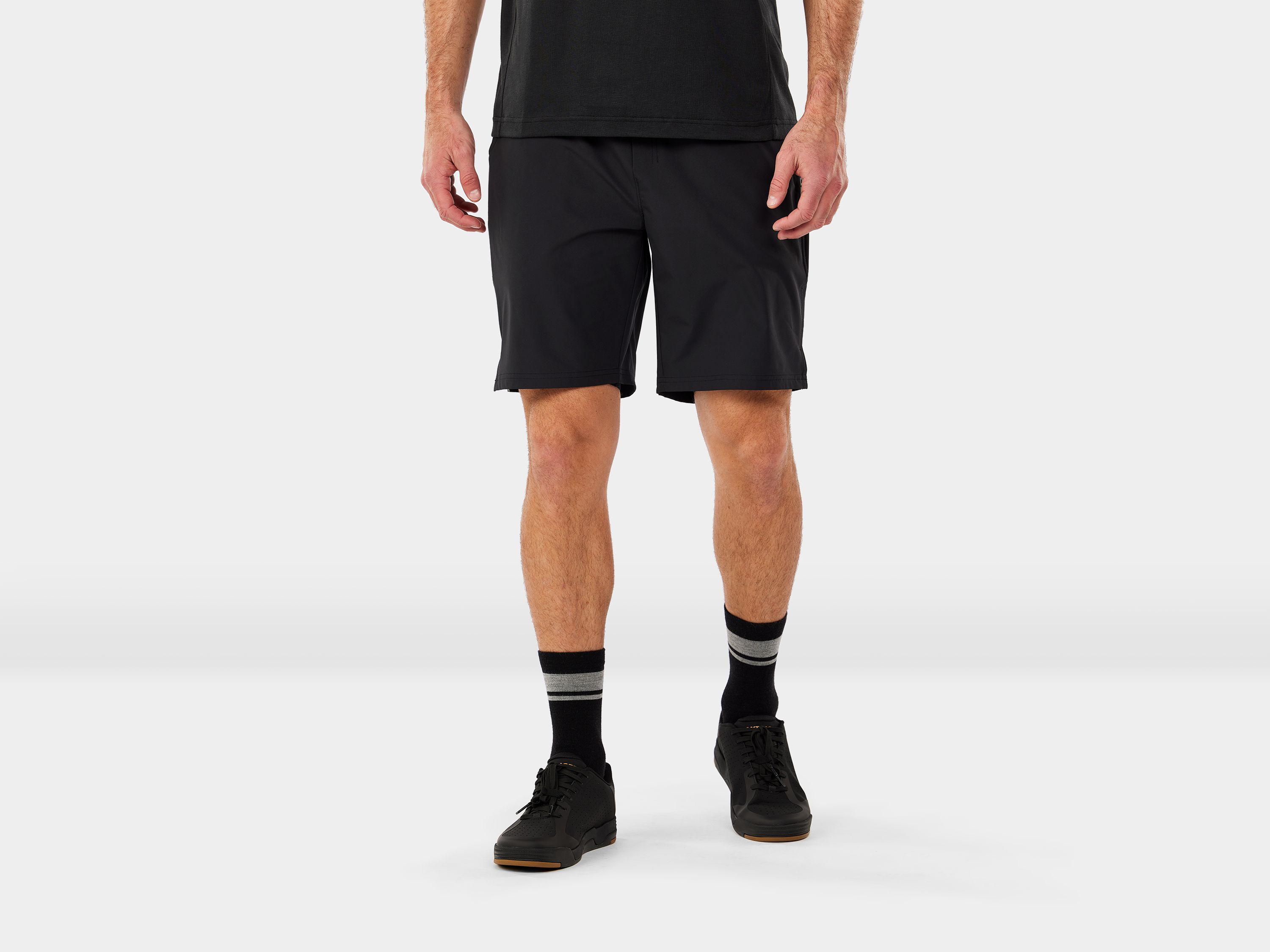 Short Trek Quantum Medium Black