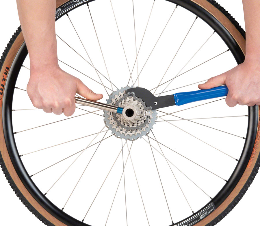 Park Tool SR-2.3 Sprocket Remover/Chain Whip - Image 3