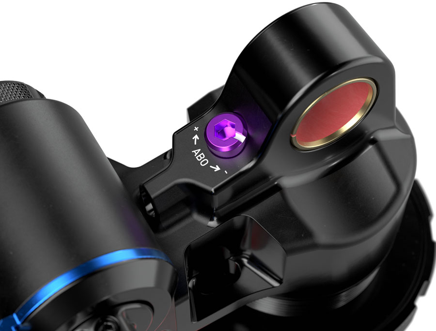 RockShox Vivid Coil Ultimate RC2T Rear Shock D1 - Image 3