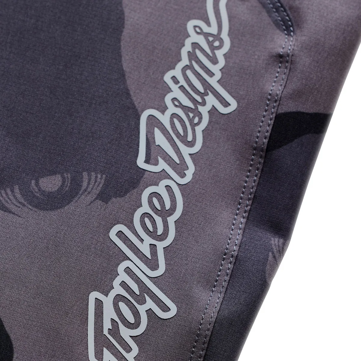 Skyline Pro Pant Flow Camo Carbon - Image 3