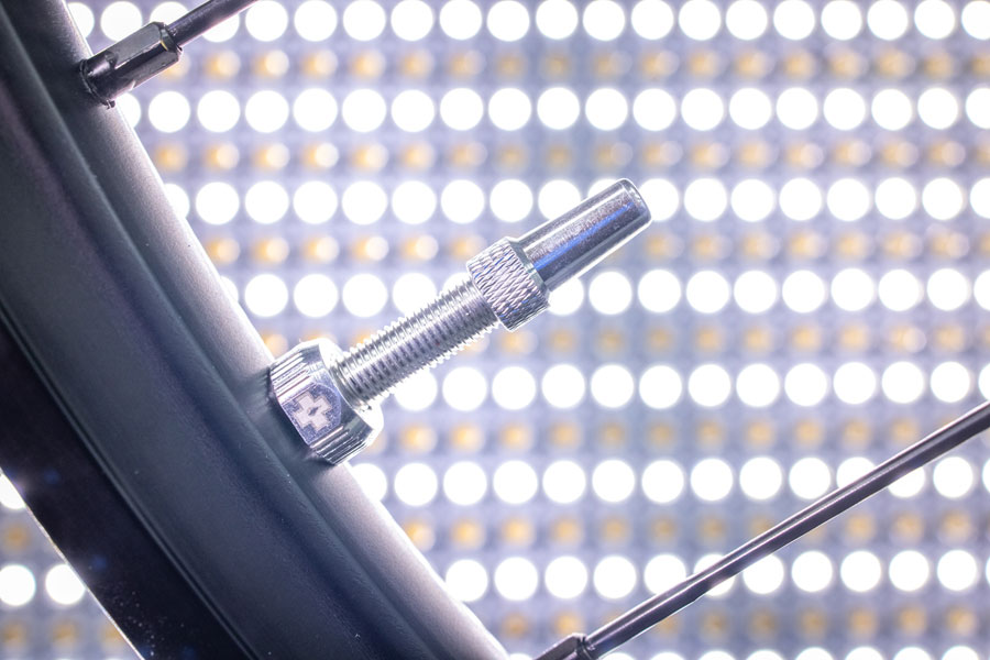 Muc-Off V2 Tubeless Valve Kit - Image 3