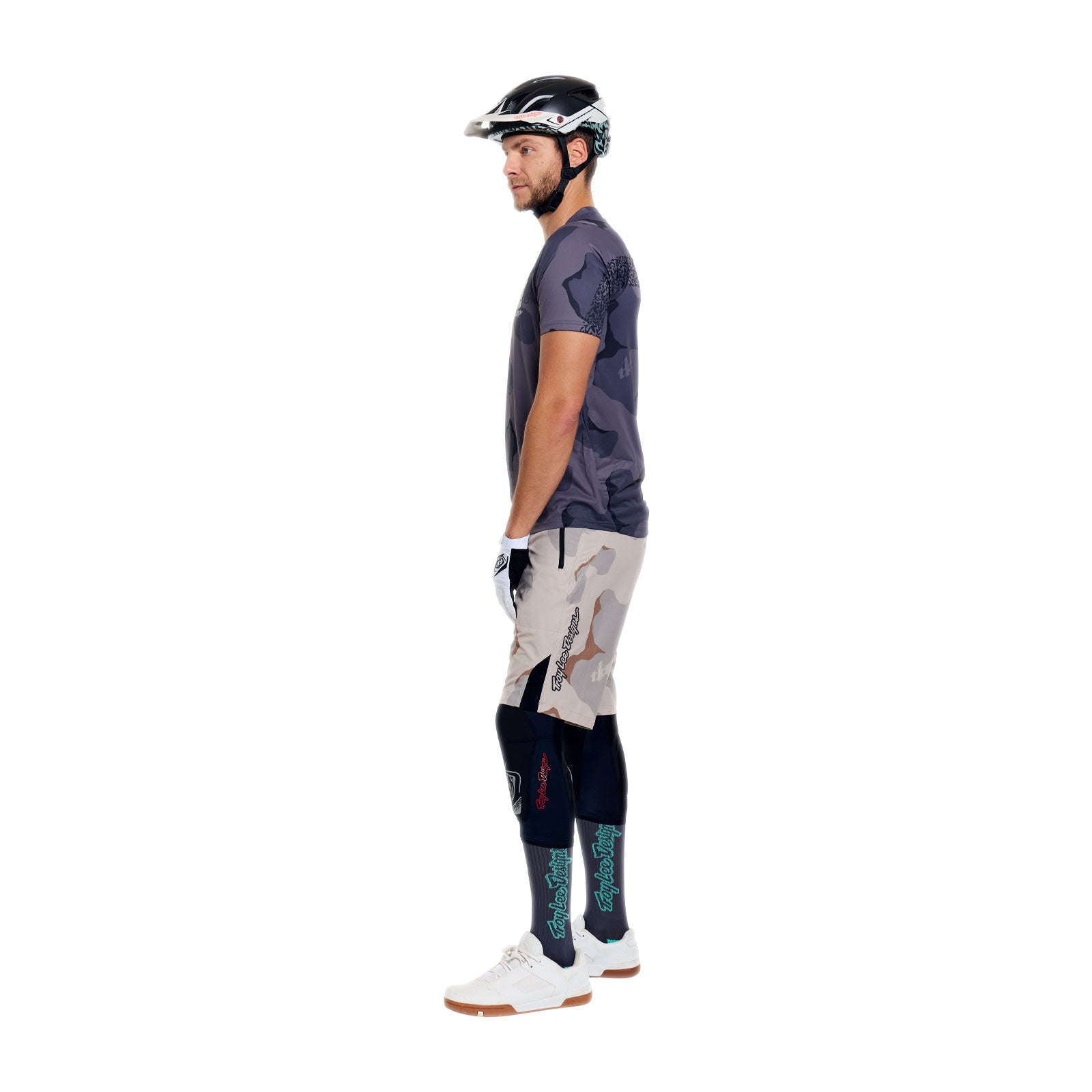 Skyline Pro Short Shell Flow Camo Pumice - Image 10