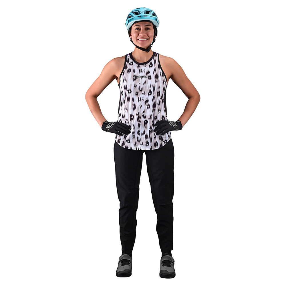 Wmns Luxe Tank Wild Cat White - Image 2