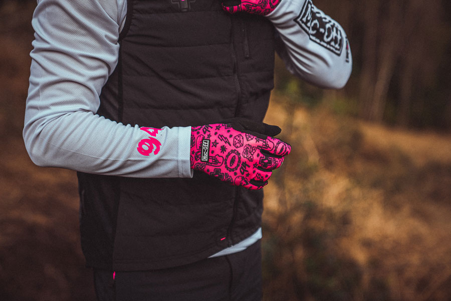 Muc-Off Summer Lightweight Mesh Rider Gloves - Image 7