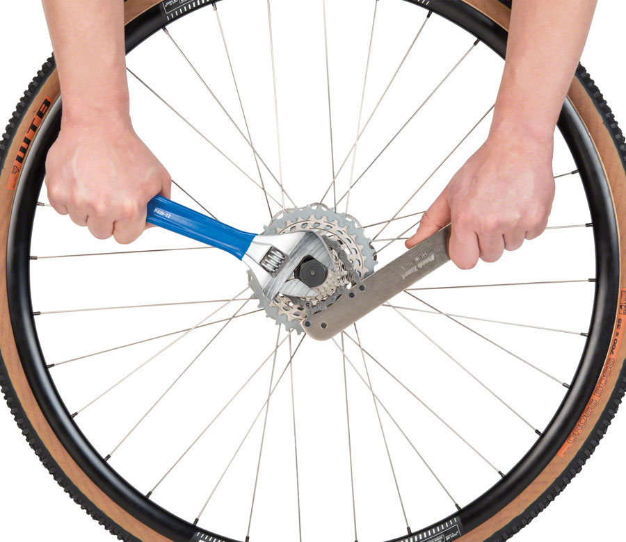 Park Tool HCW-16.3 Chain Whip/Pedal Wrench - Image 4