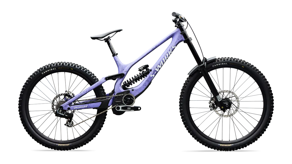 S-Works Demo 11 variant 1