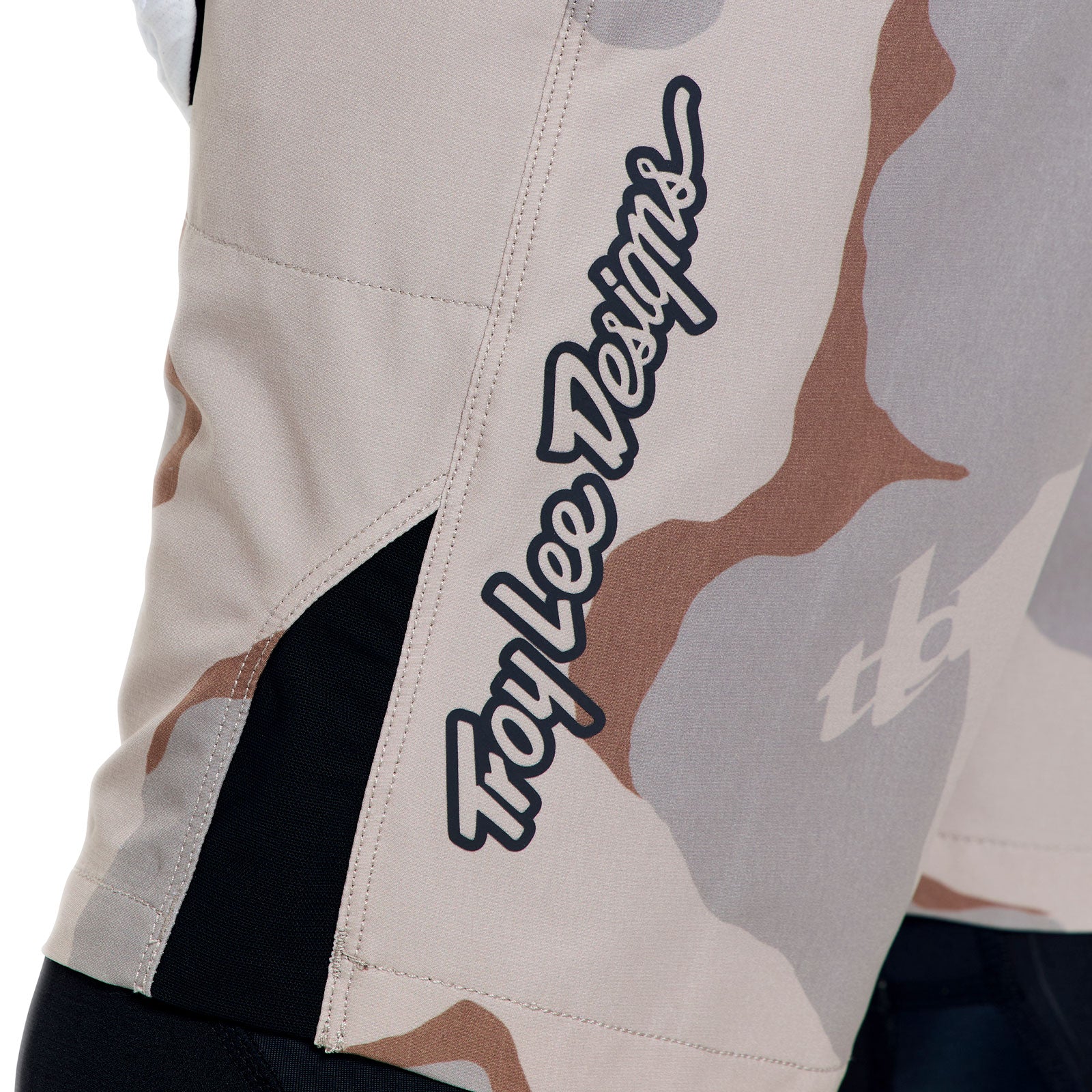 Skyline Pro Short Shell Flow Camo Pumice - Image 12