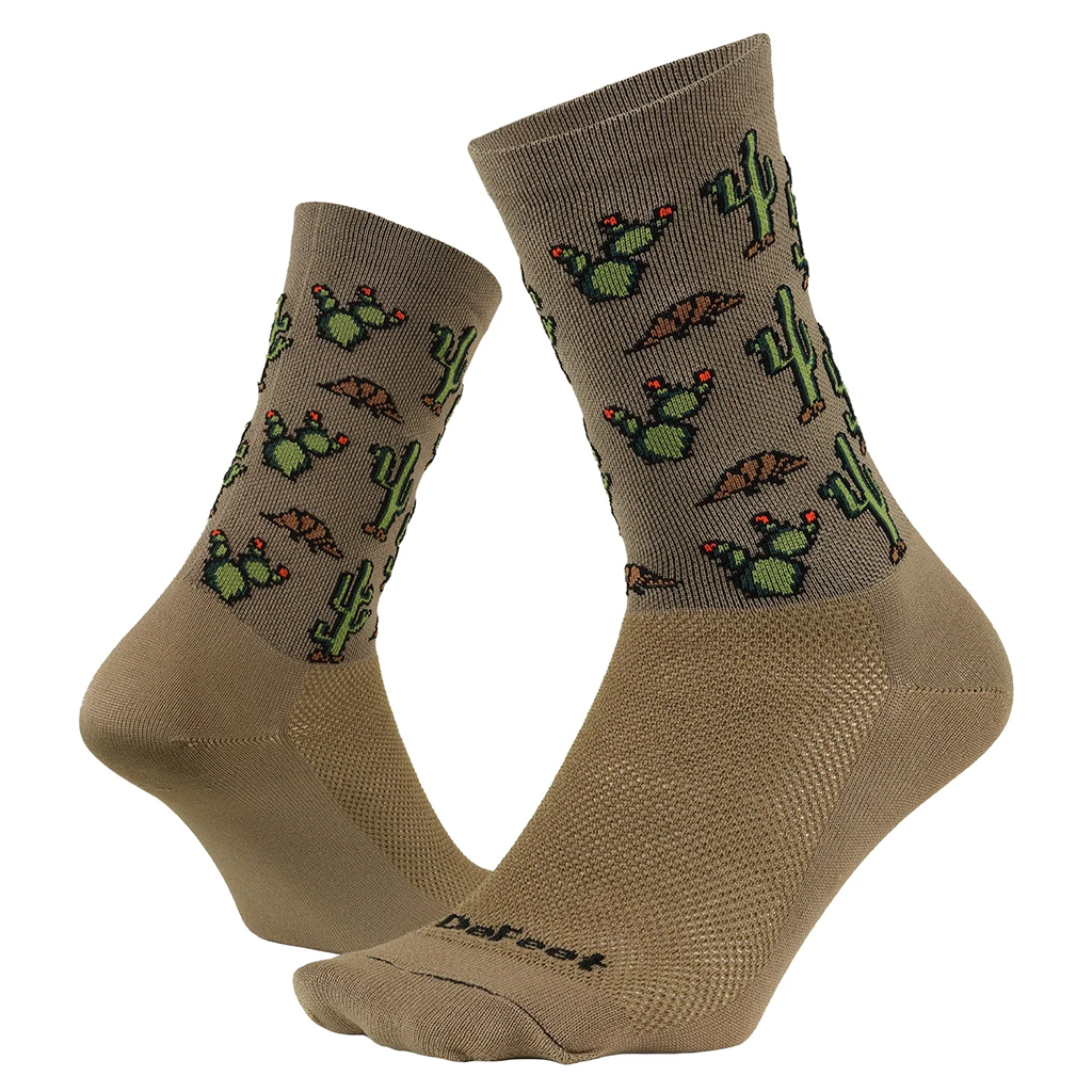 Defeet Aireator 6" Cactus Socks - Tan